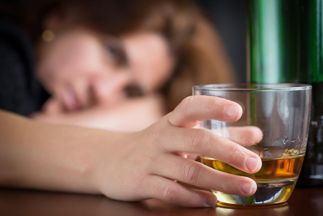 Izpoved alkoholičarke: Vedela sem, da se moram zaradi otroka spraviti v red