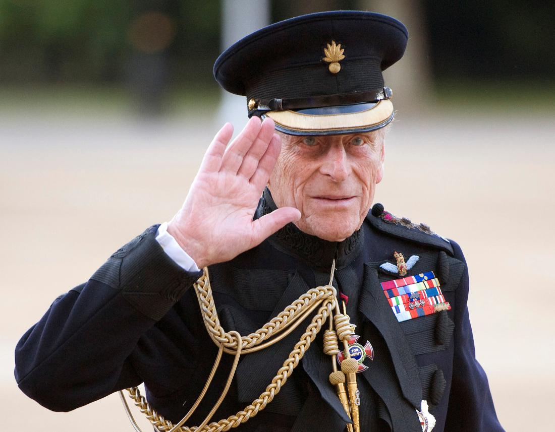 Zbogom, princ Philip: Kraljica žaluje za soprogom, ki je bil ob njej 73 let