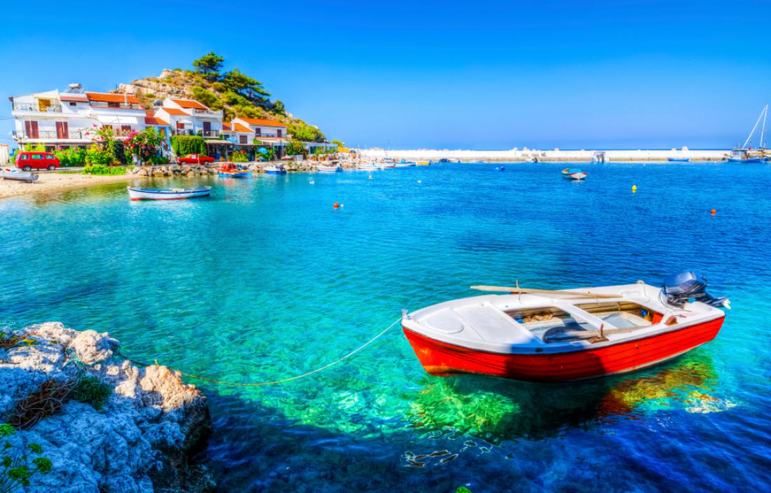 Grški otok Samos, raj, ki ga obožujejo Tom Hanks, Madonna in Richard Gere